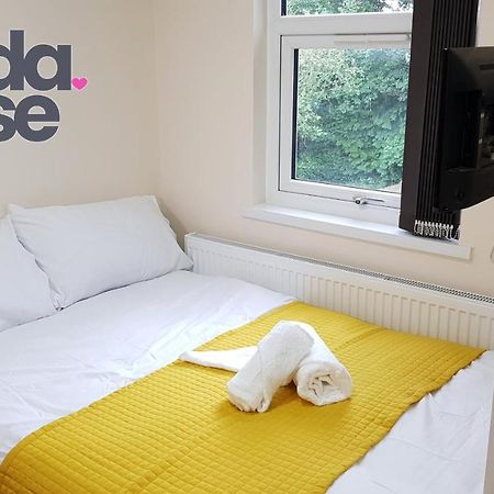 Kunda House Bournbrook Ξενοδοχείο Μπέρμιγχαμ Εξωτερικό φωτογραφία